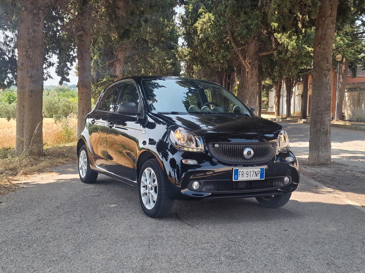 Smart ForFour Solo 54.000 km - Neo Patentati