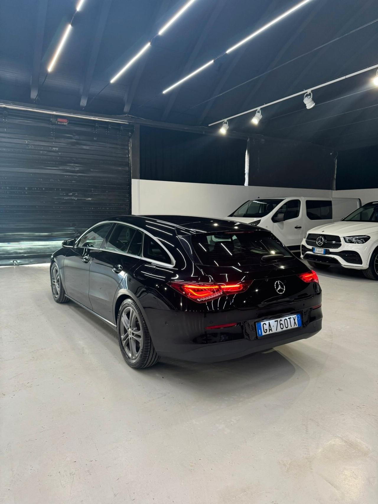Mercedes-benz CLA 180 Shooting Brake Executive