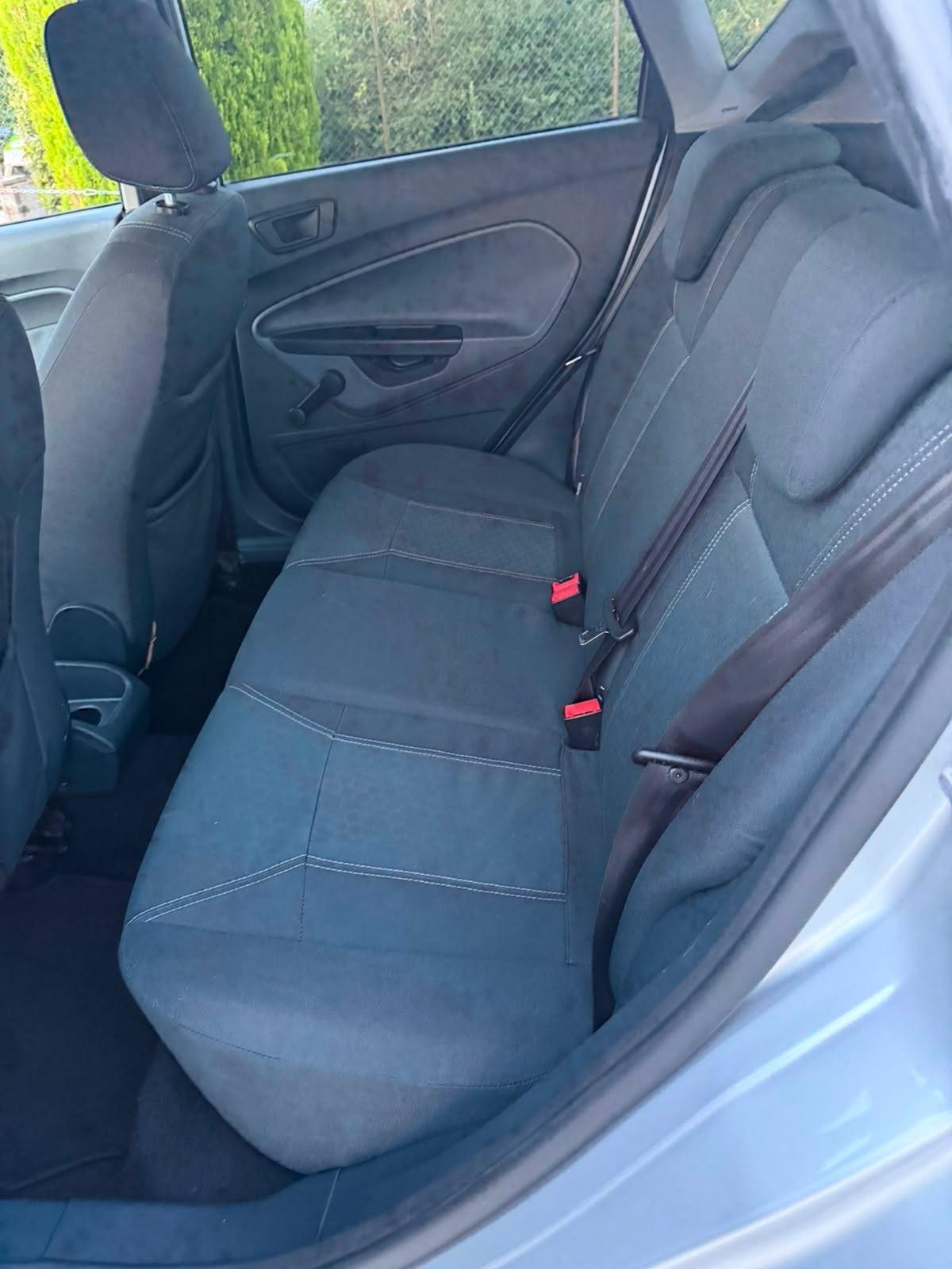 Ford Fiesta 1.2 82 CV 5 porte Titanium neopatentati