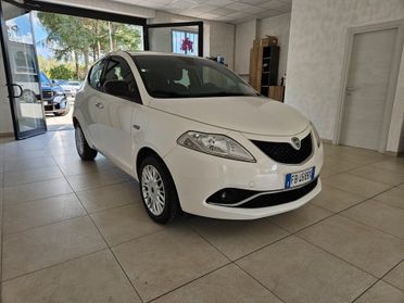 Lancia Ypsilon 1.2 69 CV 5 porte GPL Ecochic Gold