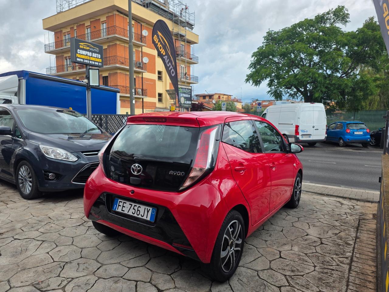 Toyota Aygo 1.0 69 CV 5 porte x-play