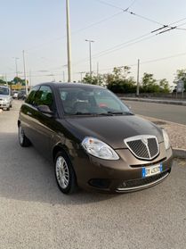 Lancia Ypsilon 1.4 Ecochic GPL