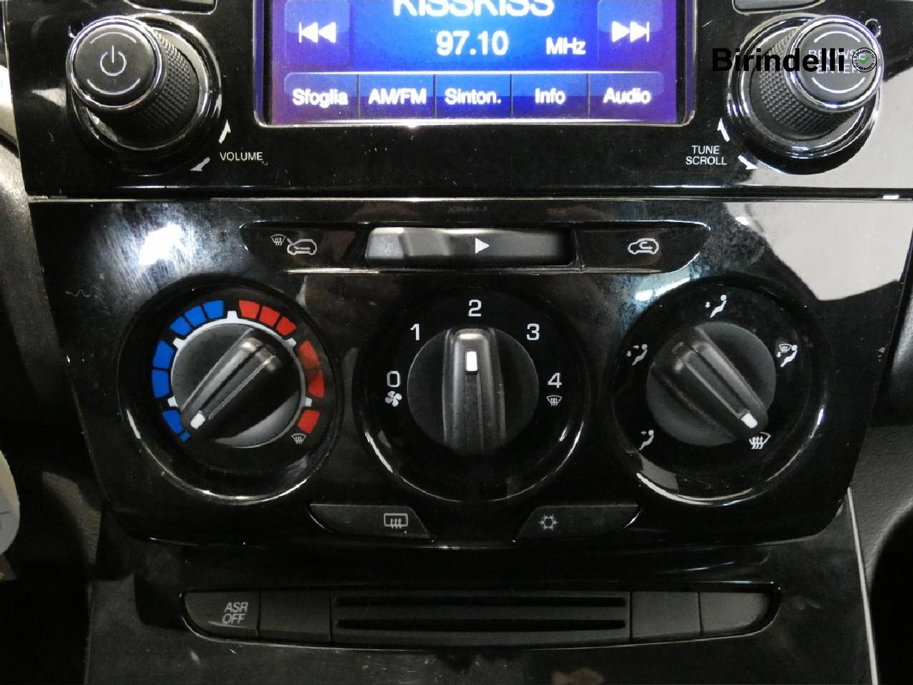 LANCIA Ypsilon 3ª serie - Ypsilon 1.2 69 CV 5 porte Silver