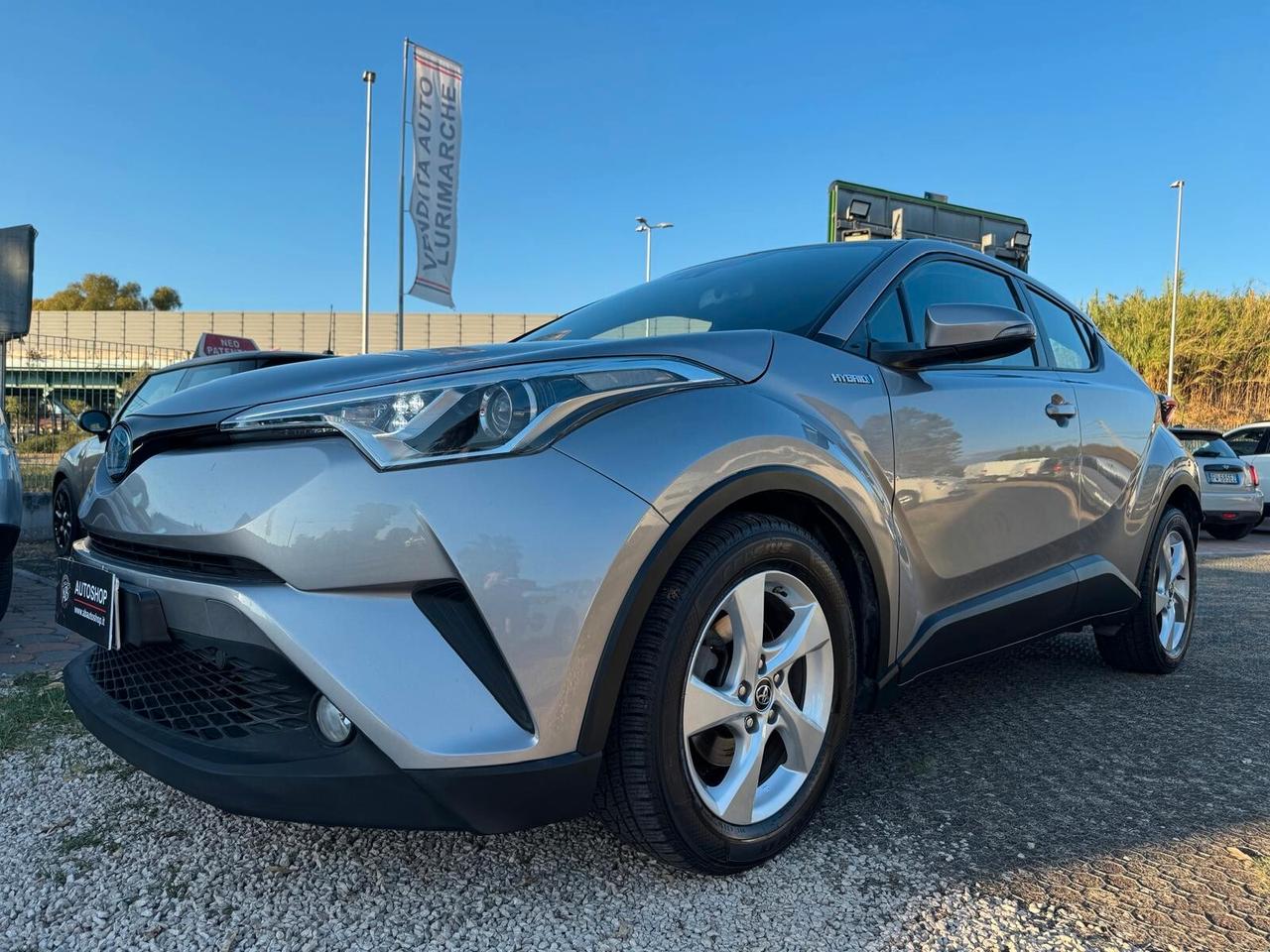 TOYOTA - C-HR - 1.8 Hybrid E-CVT Active - NEOPATENTATI - FINANZIABILE - PERMUTE