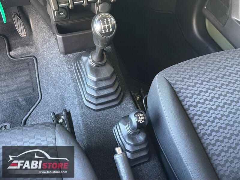 Suzuki Jimny 1.5 AllGrip 102 Cv 4WD Top - 4 POSTI - KM CERTIF.