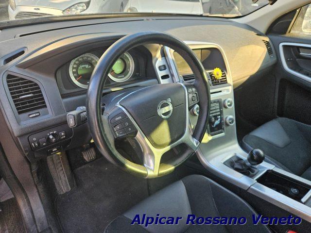 VOLVO XC60 D3 AWD Momentum