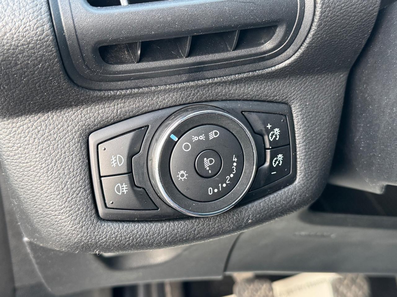 Ford B-Max 1.4 90 CV GPL Titanium