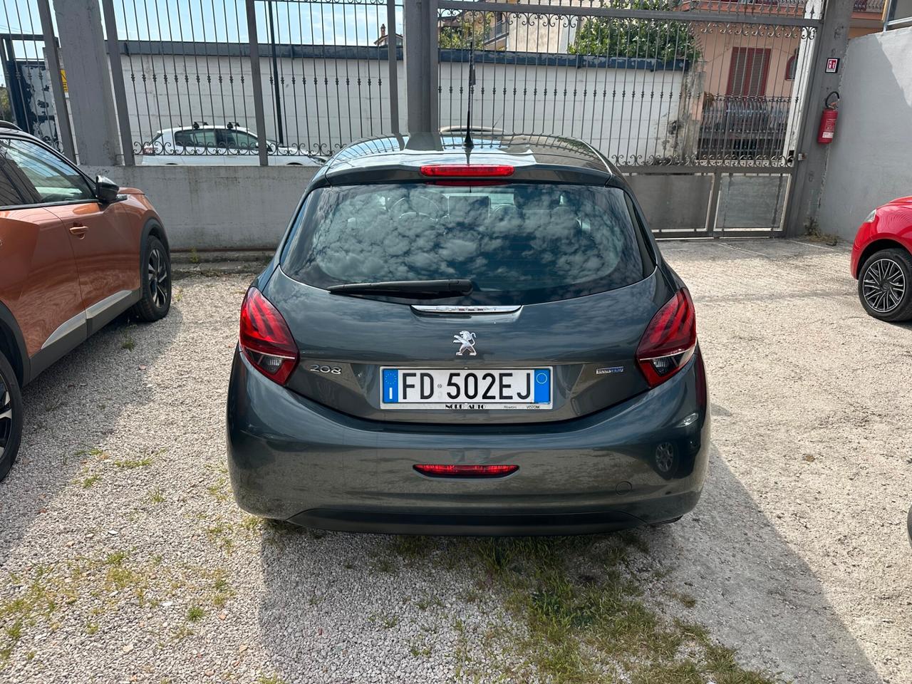 Peugeot 208 BlueHDi 75 5 porte Allure 2016