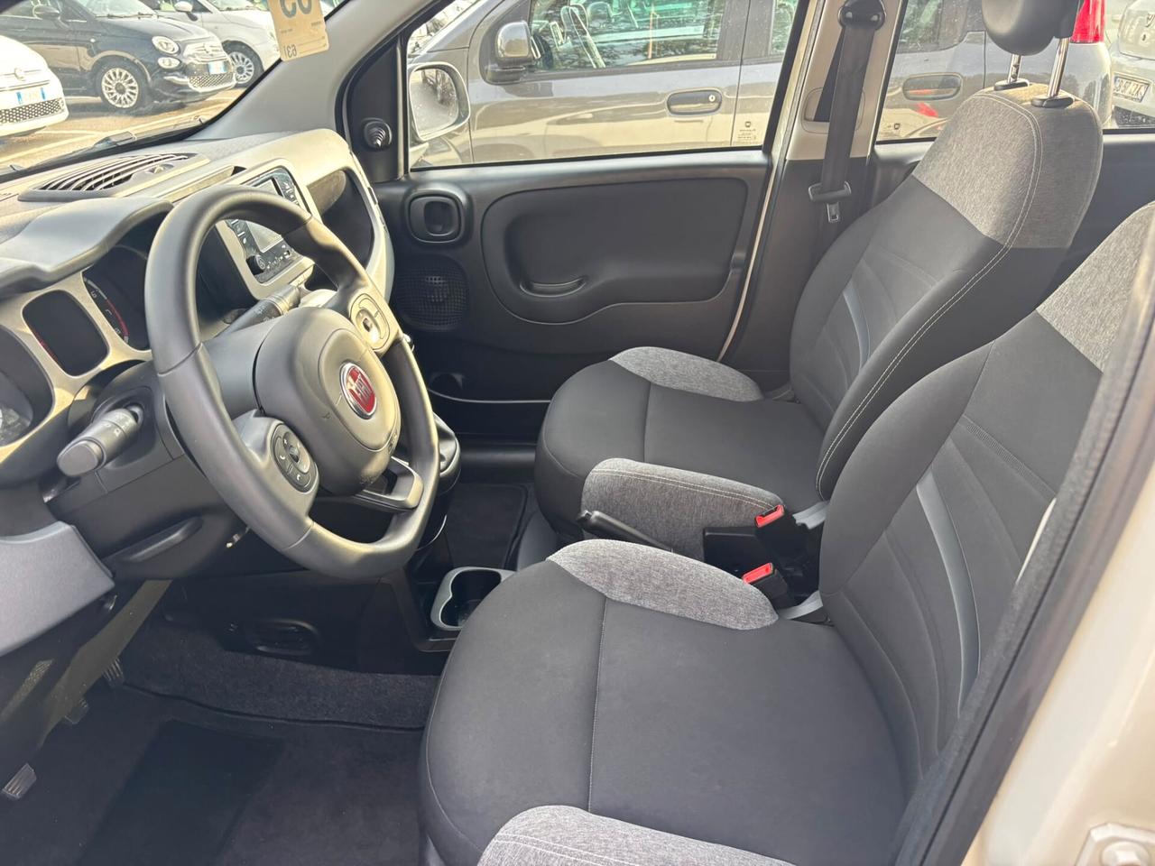 Fiat Panda 1.0 Hybrid 5 POSTI - 2022