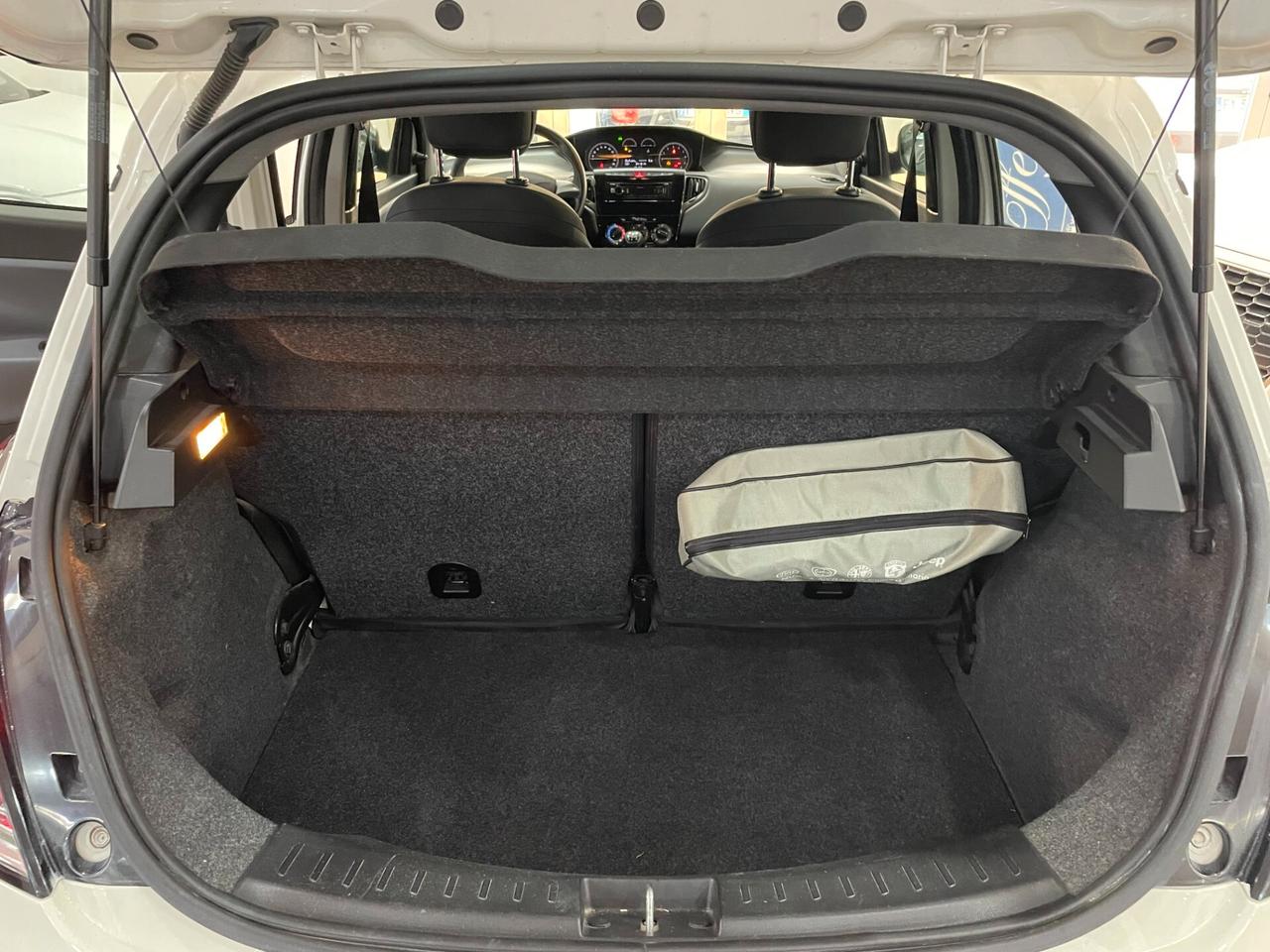 LANCIA YPSILON 1.2 69CV UNICO PROPRIETARIO