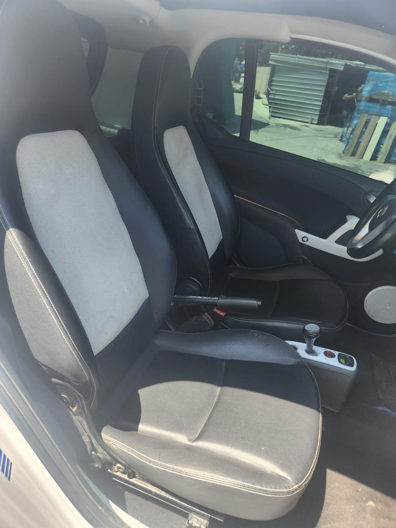 Smart ForTwo 1000 52 kW MHD coupé passion