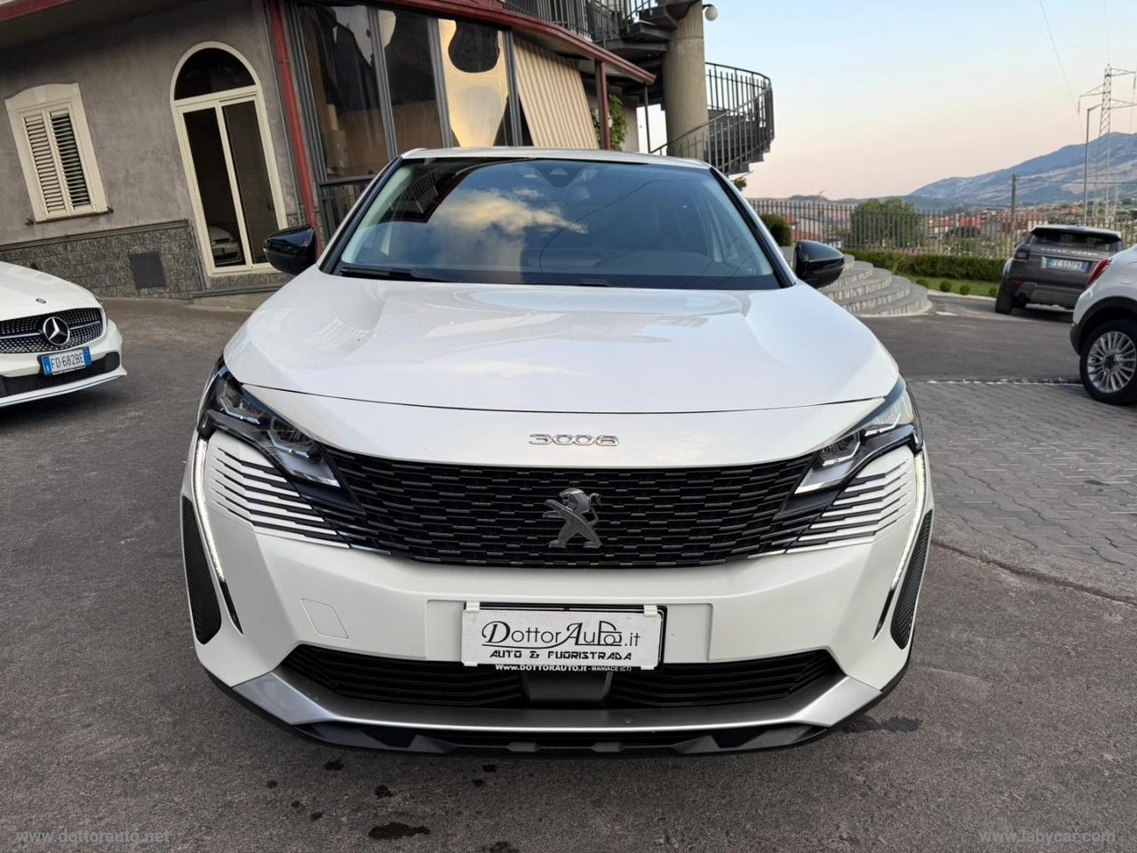 PEUGEOT 3008 BlueHDi 130 S&S Allure Pack