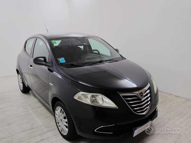 LANCIA Ypsilon 1.2 69 CV 5 porte