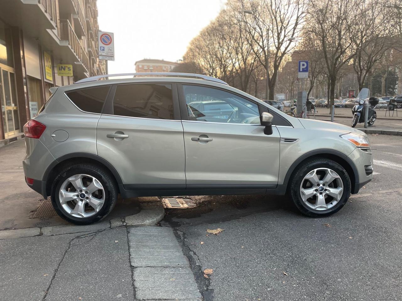 Ford Kuga Titanium 2.0 TDCi 136CV