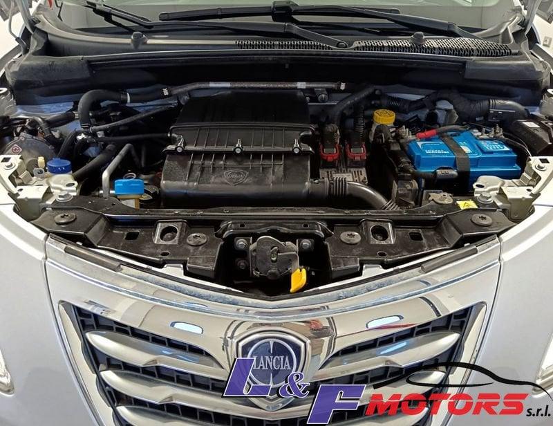 Lancia Ypsilon Ypsilon 1.2 PLATINUM GPL CASA MADRE