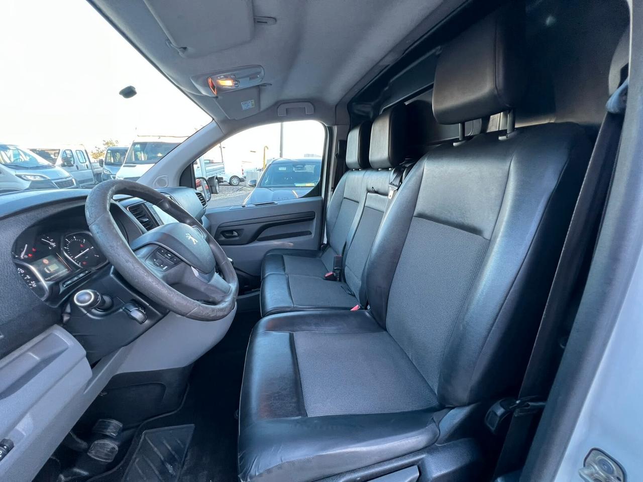 Peugeot Expert 2.0 cc BlueHDi 120cv Furgone Premium Standard
