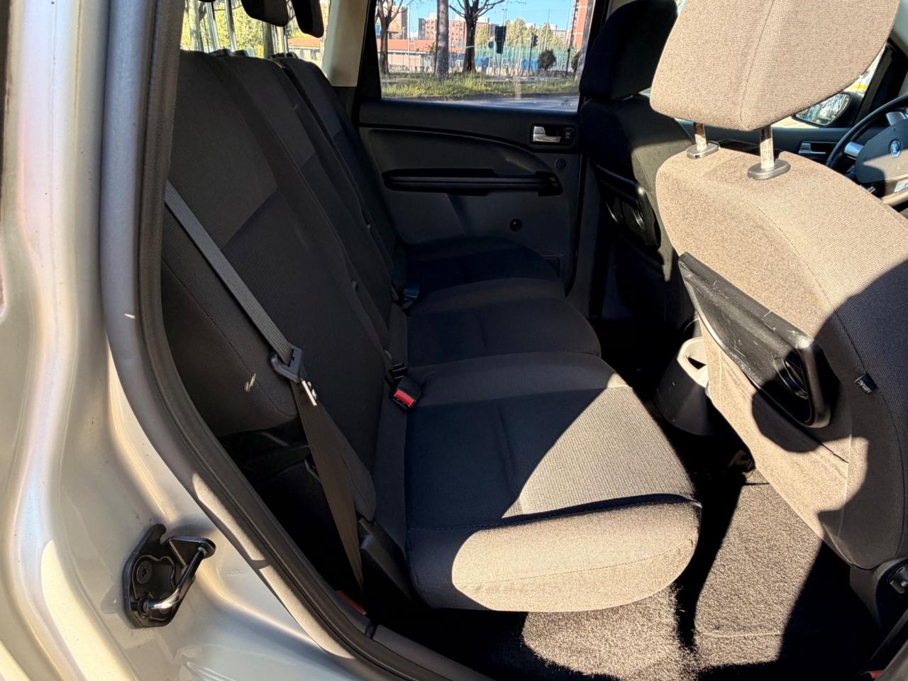 Ford C-Max 1.6 TDCi 90 CV Titanium