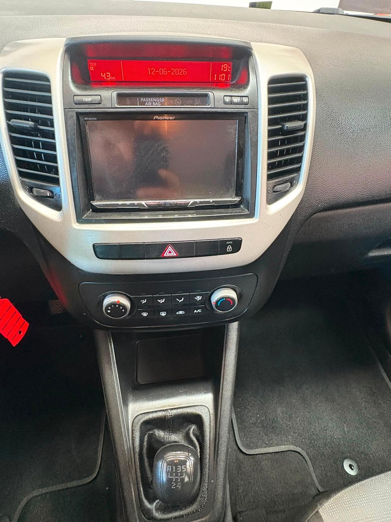 KIA VENGA 1.4 GPL .Benz. CV 90 Km 200.006 garanzia 12 mesi