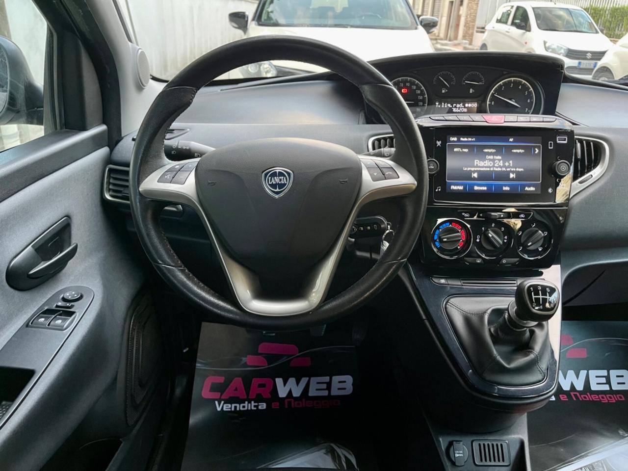 LANCIA YPSILON 70CV S&S HYBRID Gold 2022