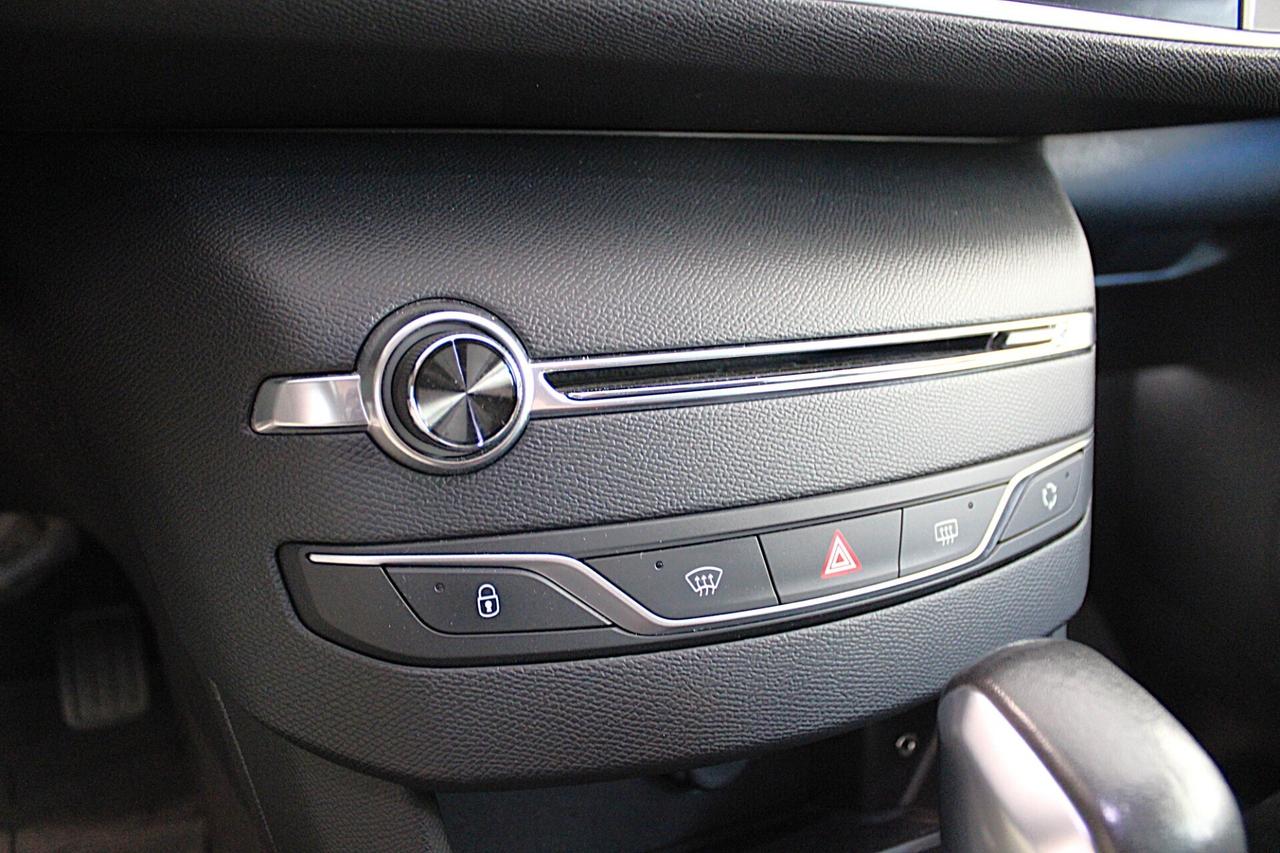 PEUGEOT 308 1.6 BlueHDi Allure EAT6 - 2017