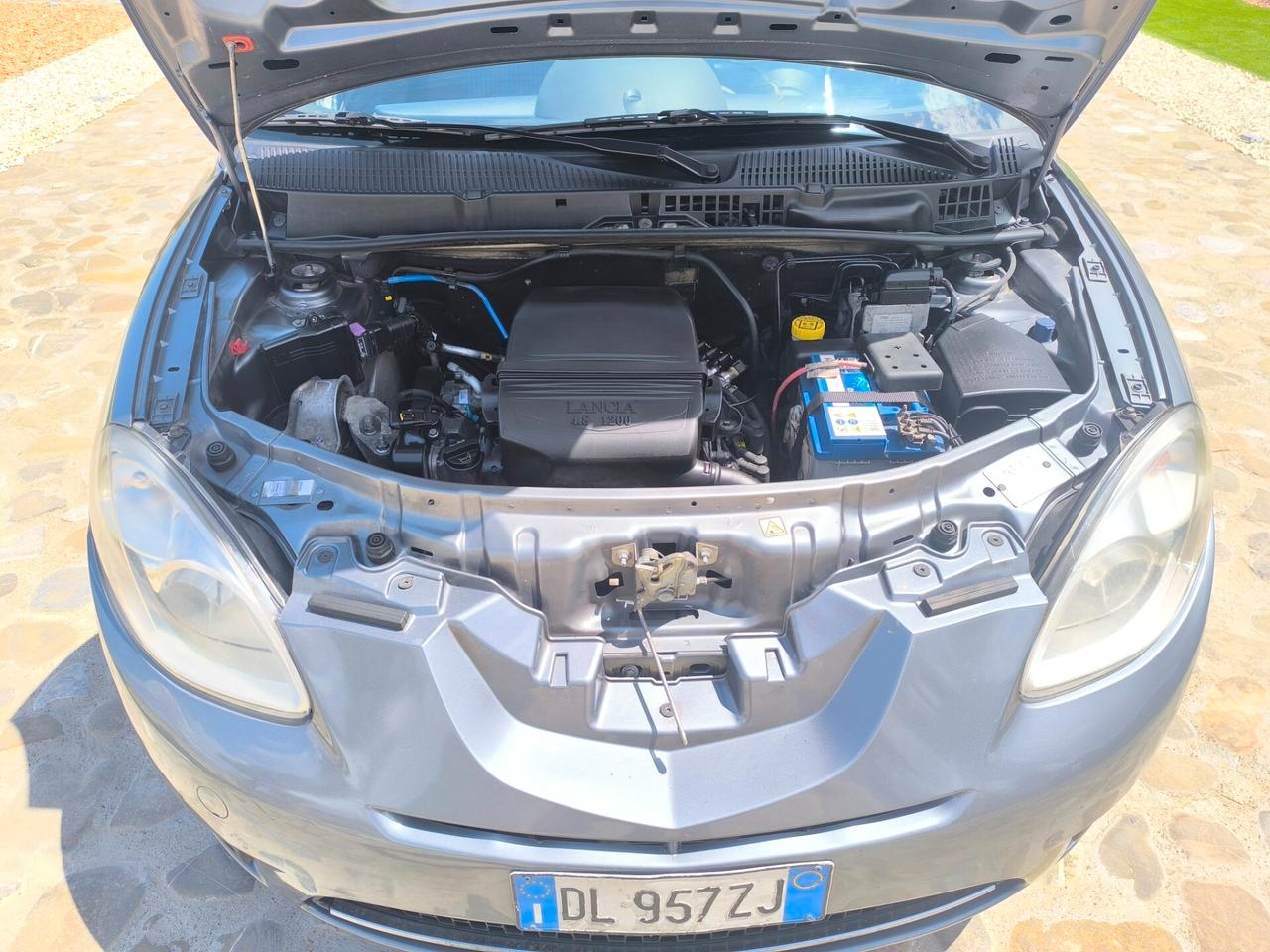 Lancia Ypsilon 1.2 Argento GPL perfetta full optional
