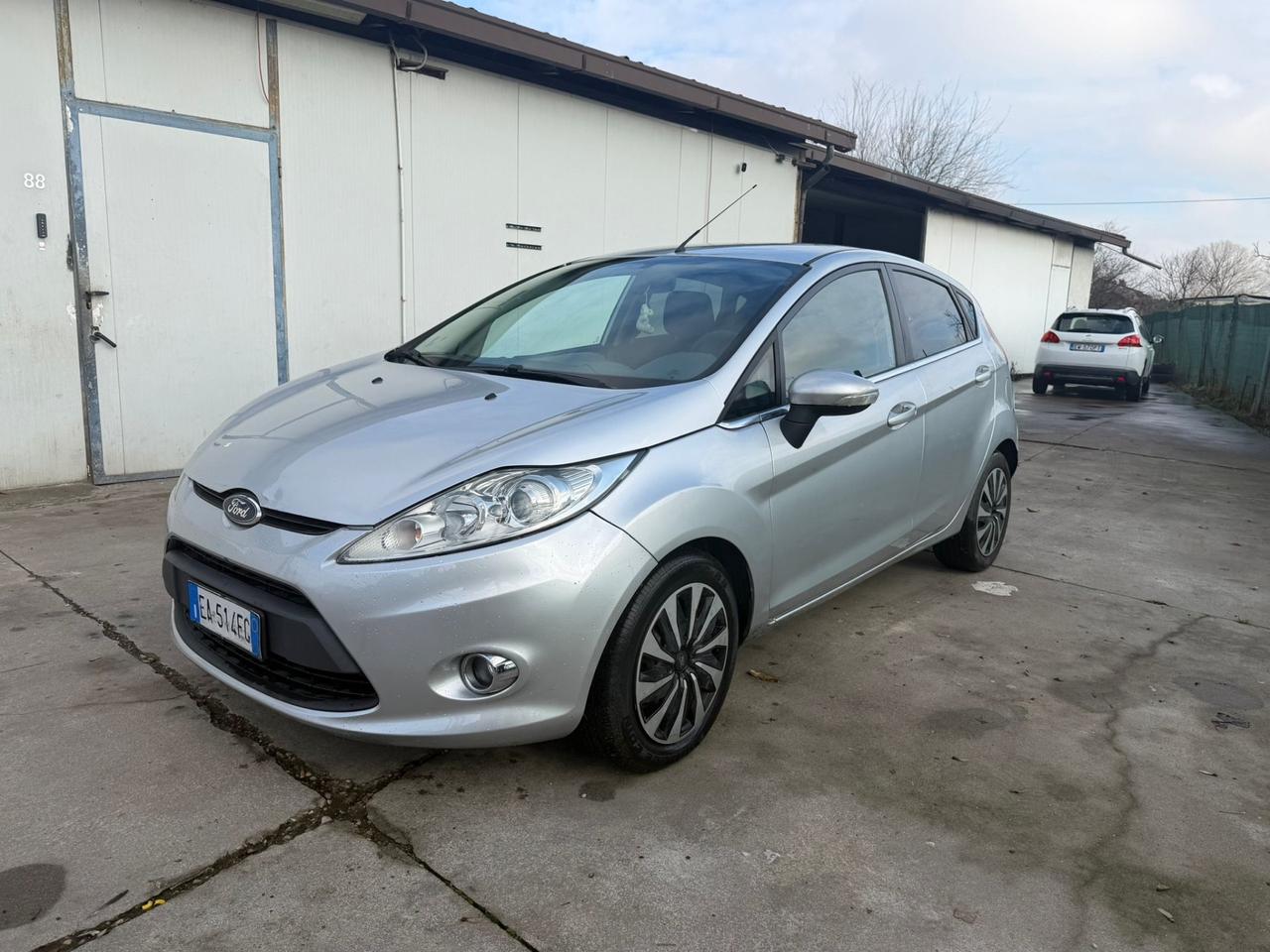 Ford Fiesta 1.4 TDCi 68CV 5 porte Titanium