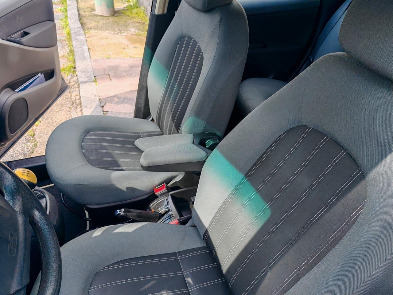 Lancia MUSA 1.4 8V Ecochic (GPL) Gold 2012