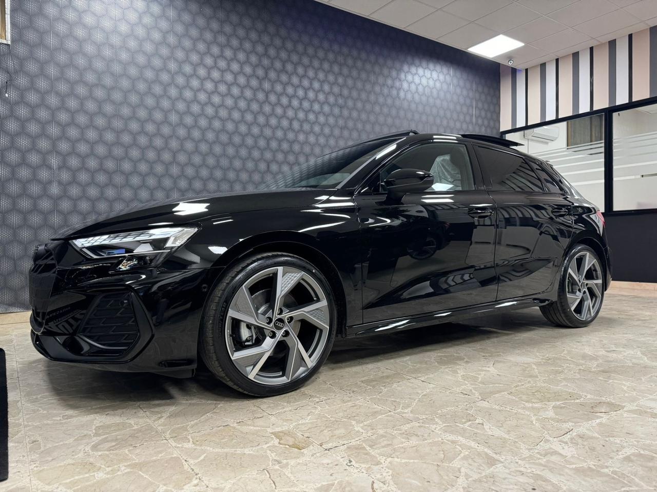 NUOVA Audi A3 SPB 35 TDI - S LINE - TETTO KM 0