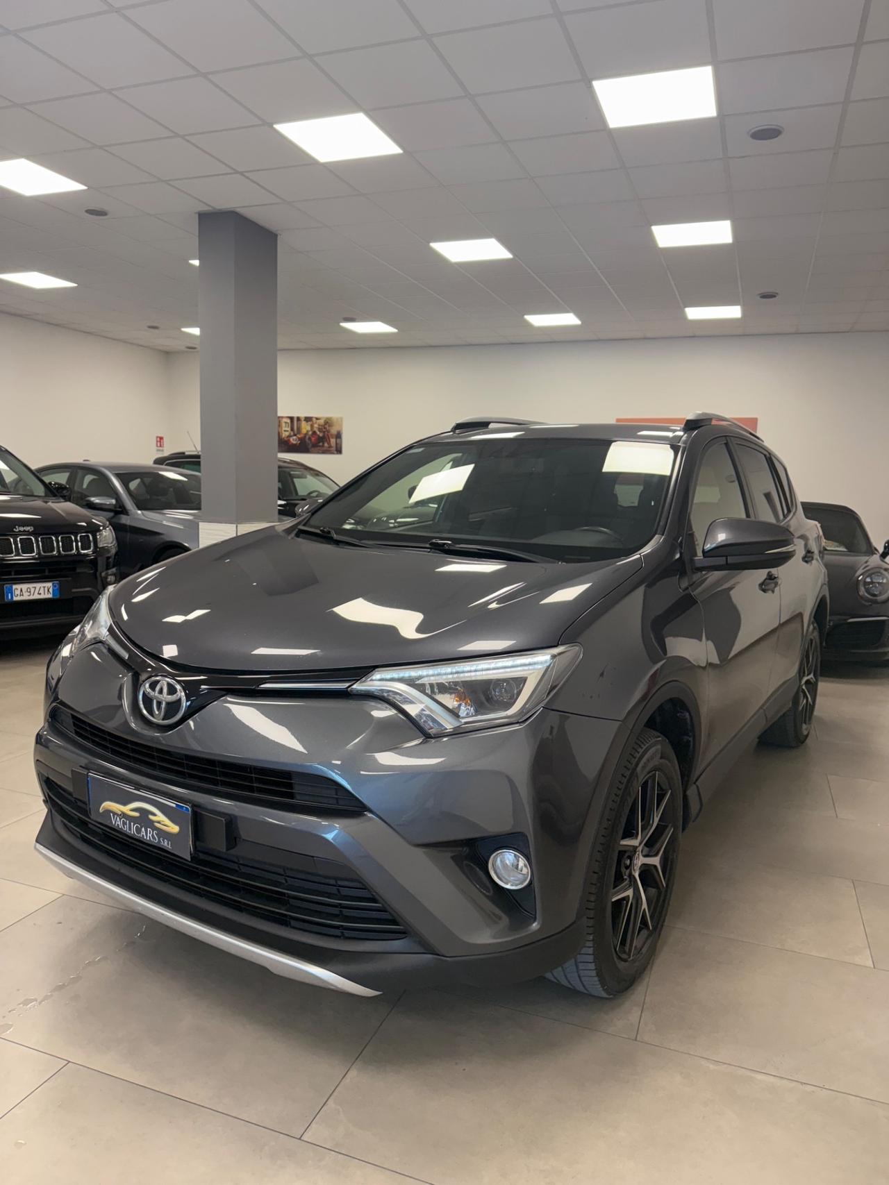 Toyota RAV 4 RAV4 2.0 D-4D 2WD Lounge