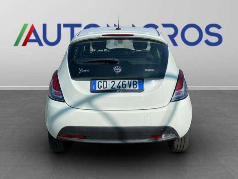 Lancia Ypsilon III 2021 1.0 firefly hybrid Silver s