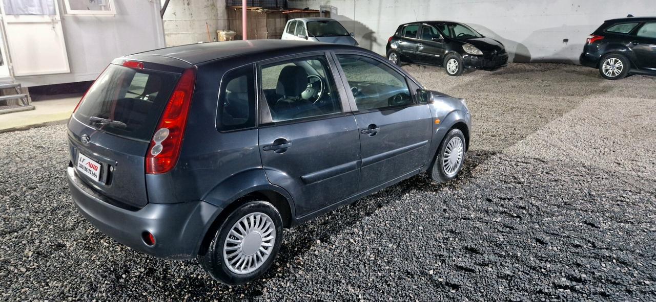 Ford Fiesta 1.2 16V 5p. Titanium 130000km 5p.