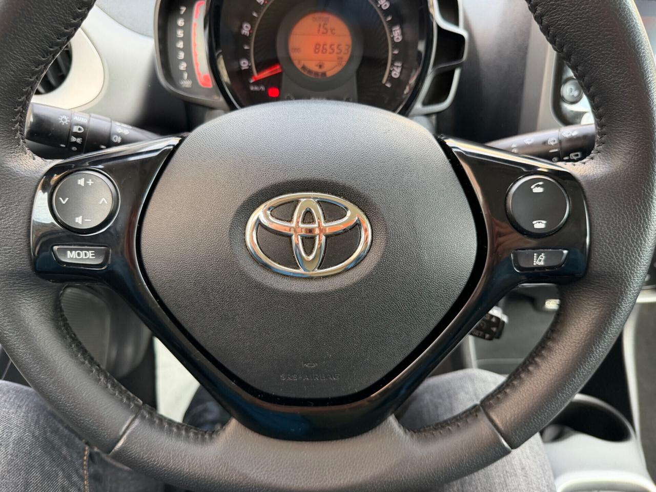 TOYOTA AYGO 1.0 NEOPATENTATI