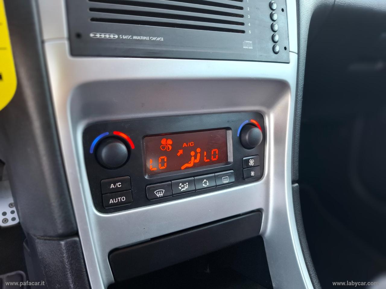 PEUGEOT 307 2.0 16V HDi FAP 5p. Féline