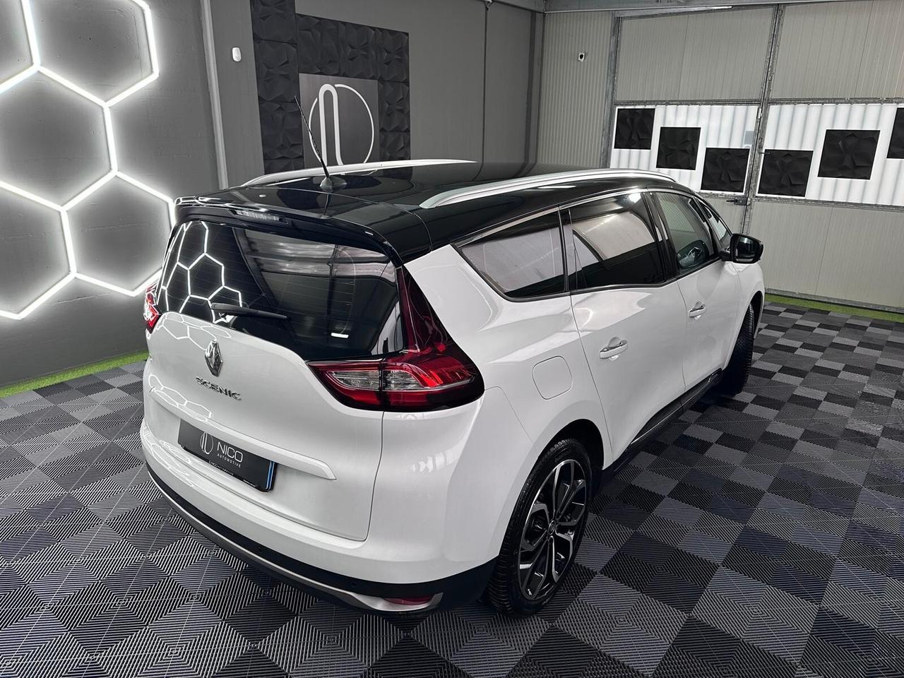 Renault Grand Scenic dCi 8V 110 CV Energy Sport Edition2