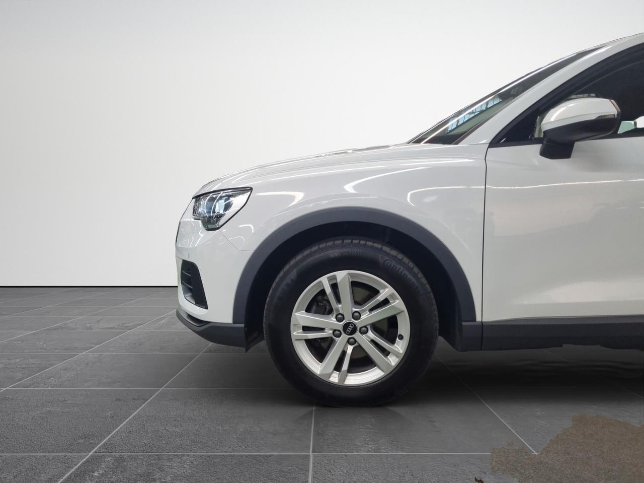 Audi Q3 35 TDI S tronic Business