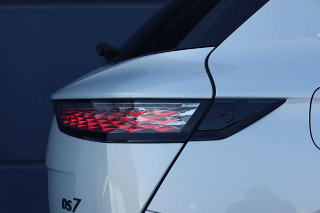 DS AUTOMOBILES DS 7 Crossback DS7 BlueHDi 130 aut. Performance Line
