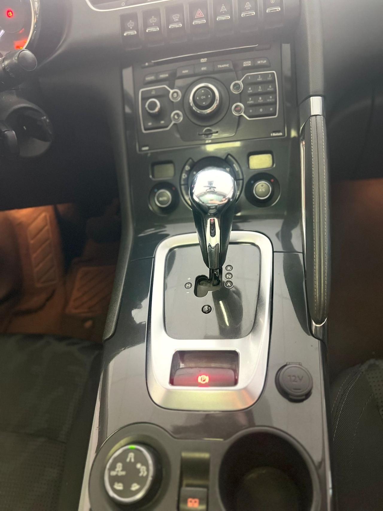 Peugeot 3008 1.6 HDi 112CV Business
