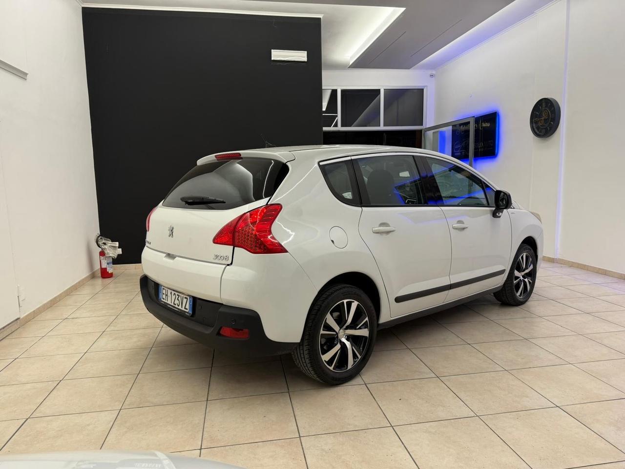 Peugeot 3008 1.6 HDi 112CV cambio robotizzato Tecno
