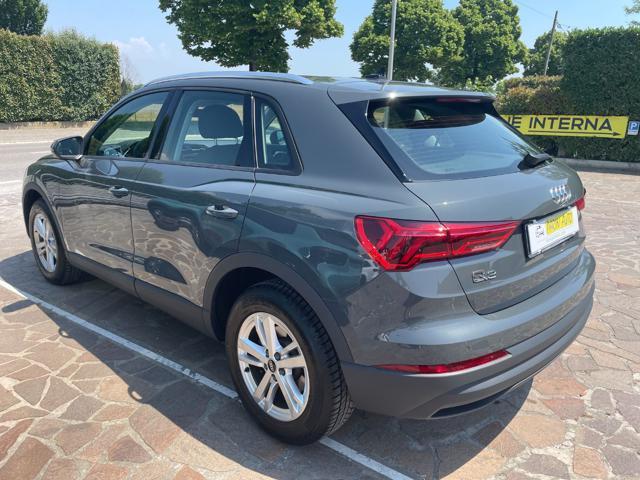 AUDI Q3 35 TDI S tronic Business