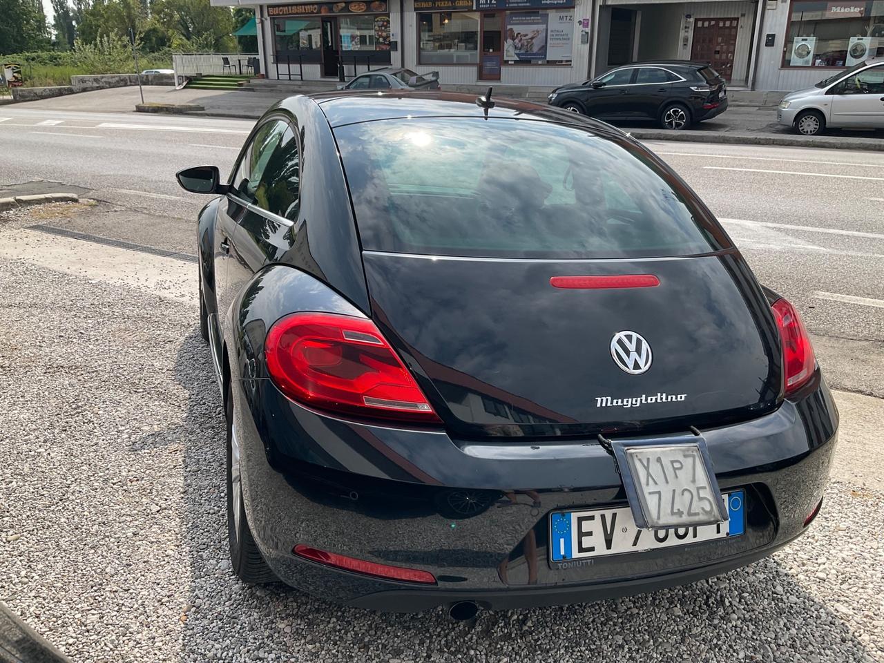 Volkswagen Maggiolino 1.6 TDI Design