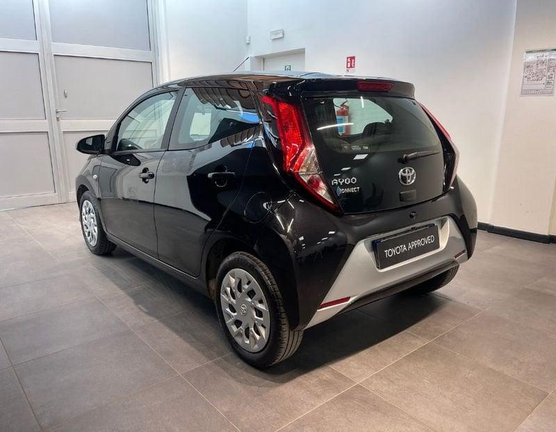 Toyota Aygo Connect 1.0 VVT-i 72 CV 5 porte x-play