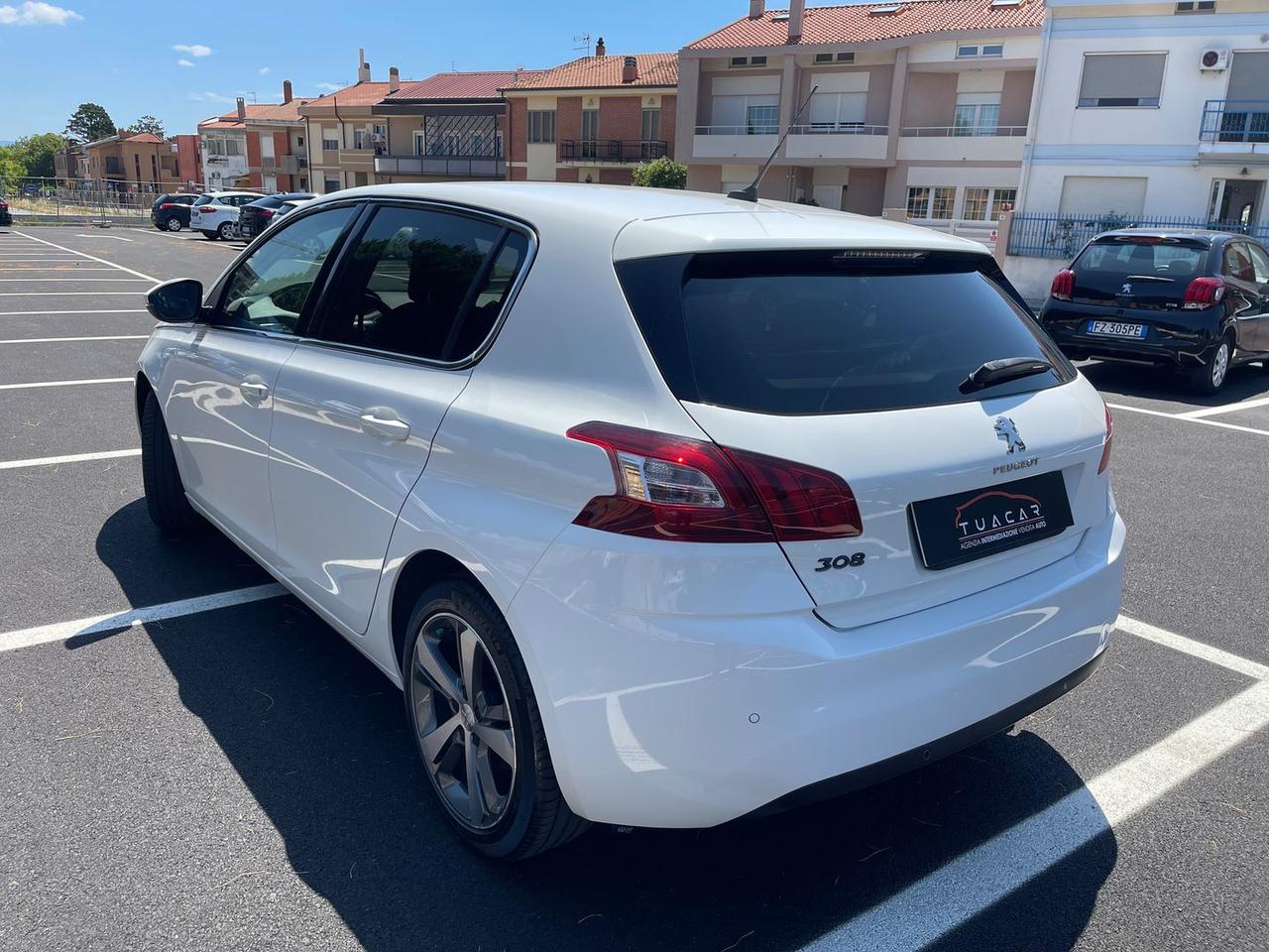 Peugeot 308 1.6 Blue HDI 120 Allure #11595
