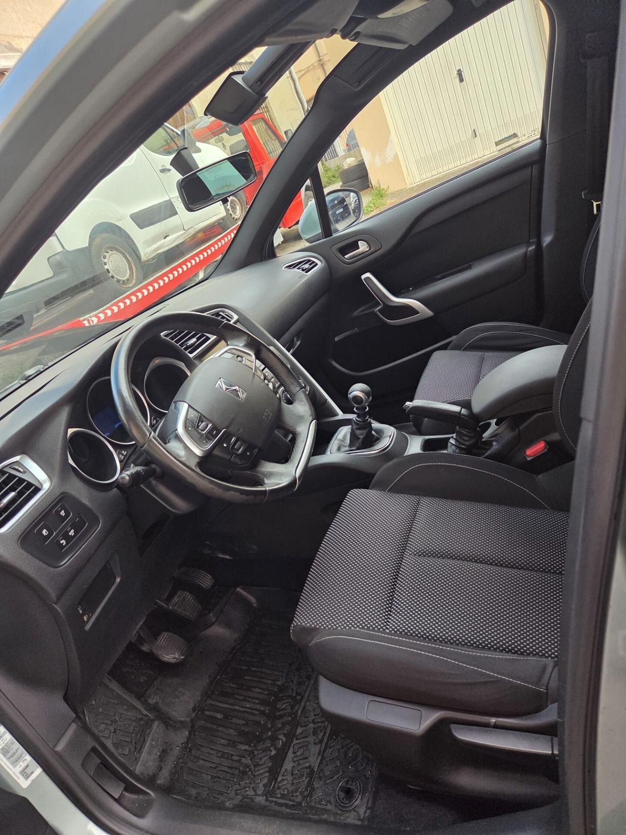 Ds DS4 4 1.6 e-HDi 110 airdream Business