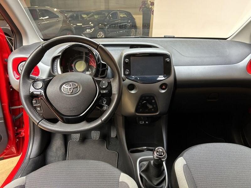 Toyota Aygo 1.0 72 CV x-play