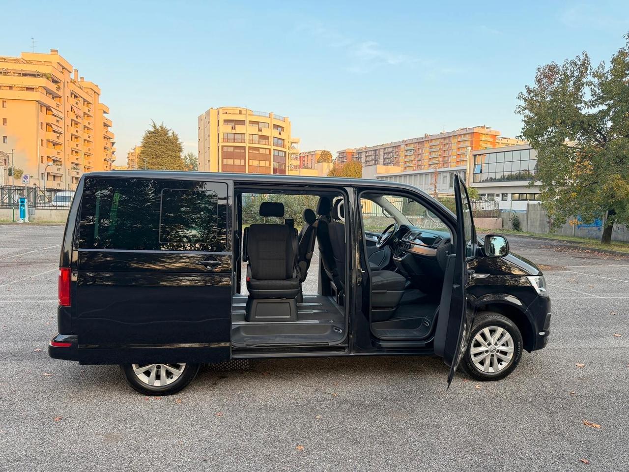 Volkswagen Multivan 2.0 TDI 150CV DSG HIGHLINE