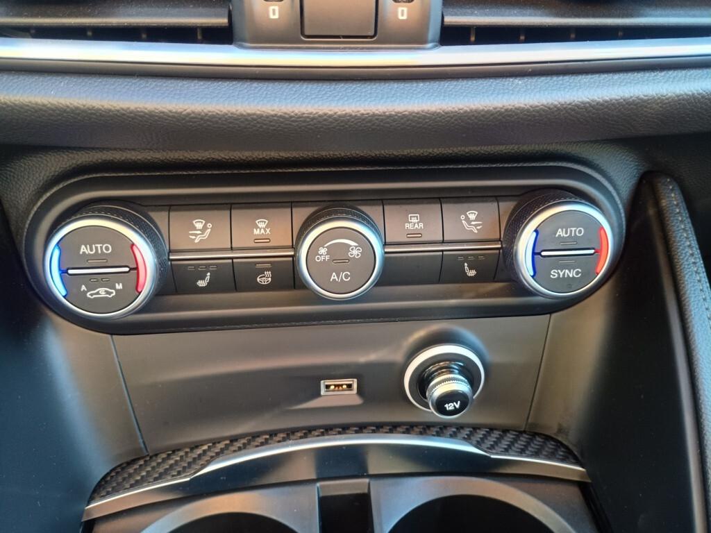 Alfa Romeo Stelvio 2.9 Bi-Turbo V6 520 CV AT8 Q4 Quadrifoglio