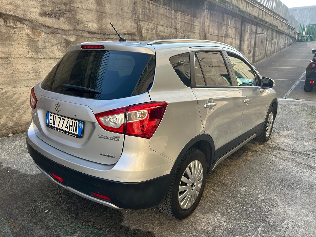 Suzuki S-Cross 1.6 VVT 4WD All Grip Style