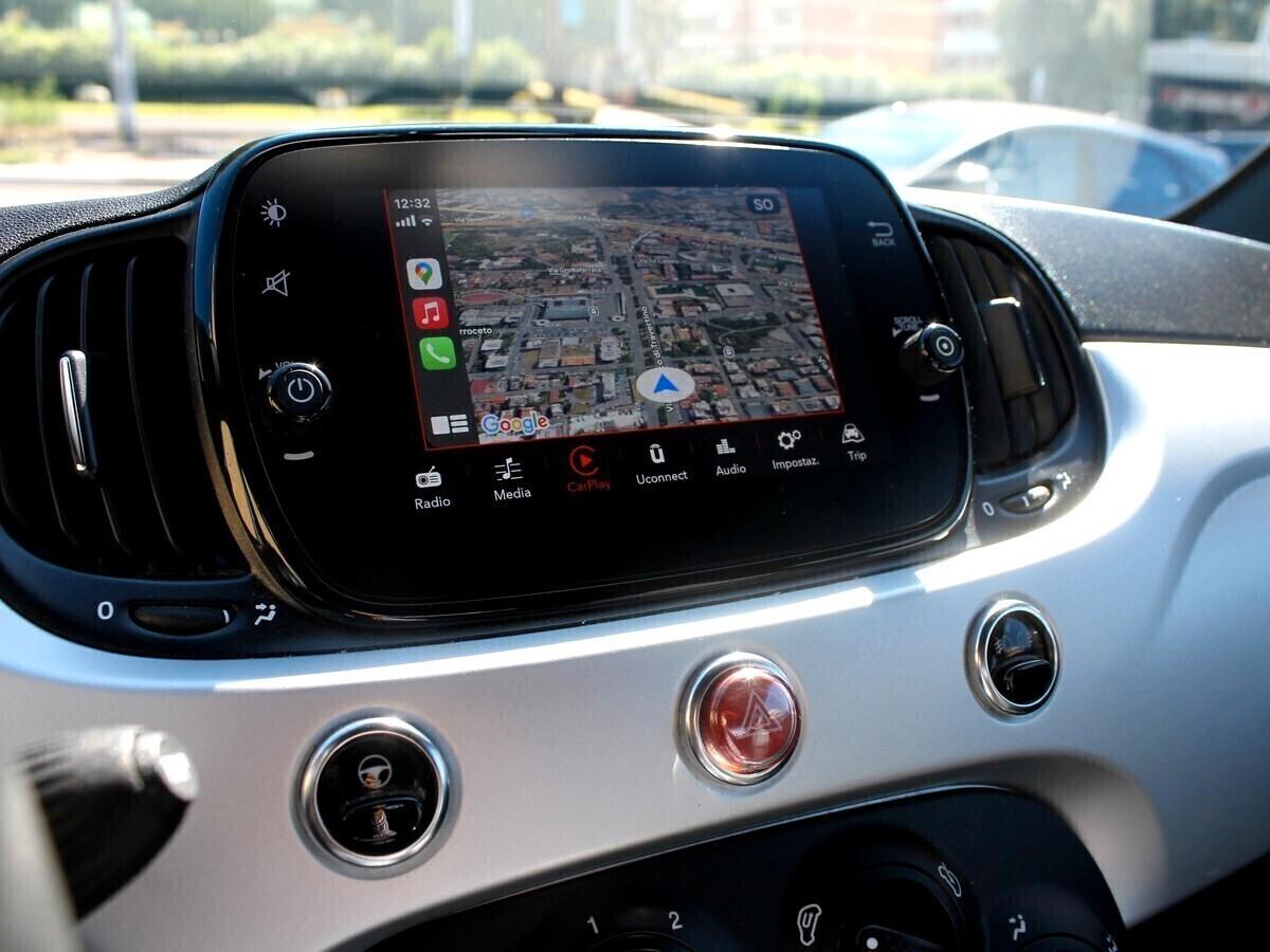 Fiat 500 1.0 Hybrid Connect