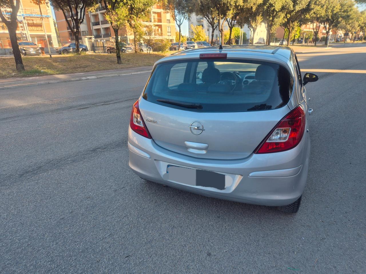 Opel Corsa 1.2 5 porte Enjoy anno 07