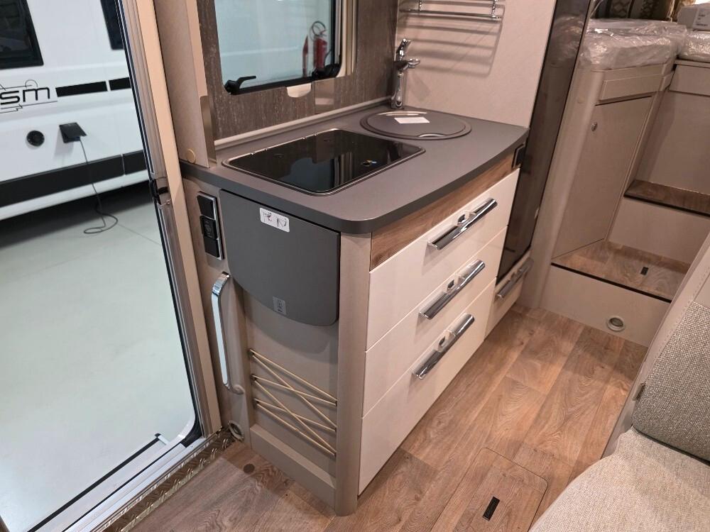 CAMPER HYMER EXSIS-T 474